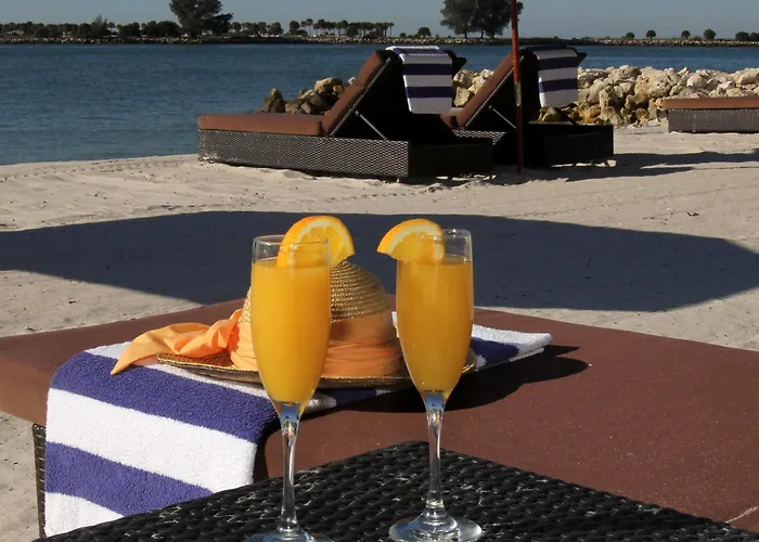Best Western Sea Wake Beach Resort